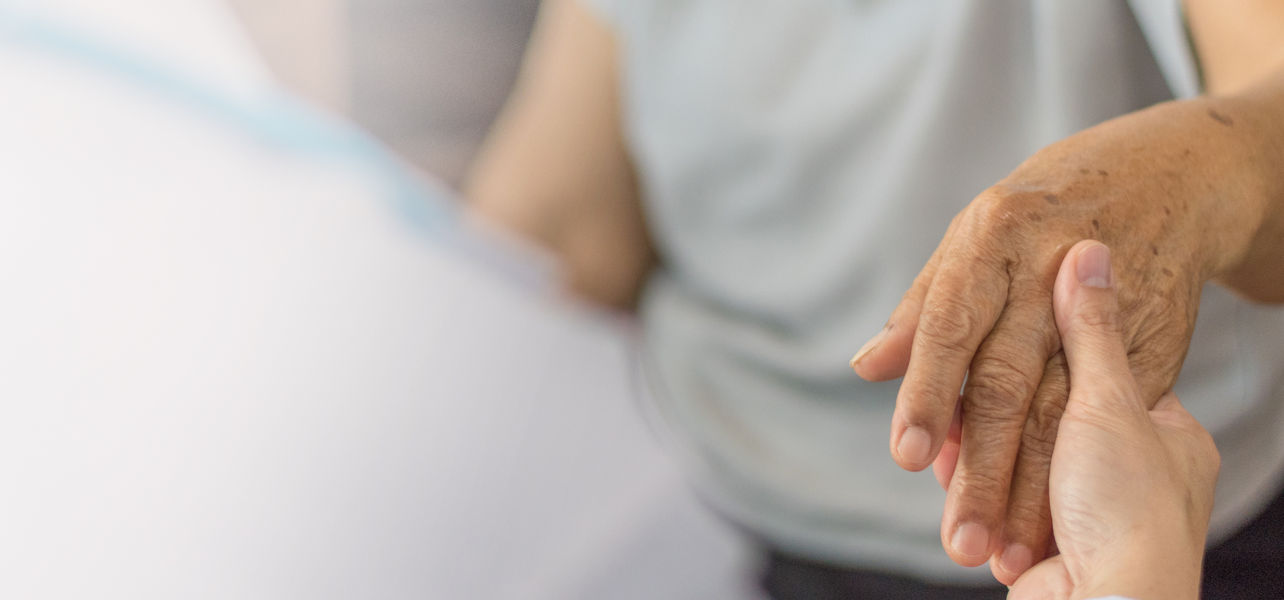 Parkinson Anzeichen Bereits In Der Kopfhaut Erkennen